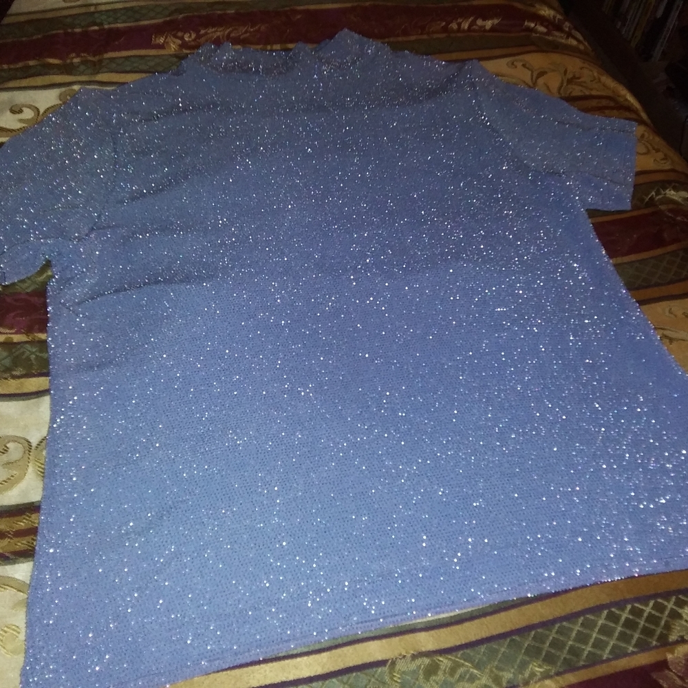 Women's sparkling stretch top w/glitter accents
